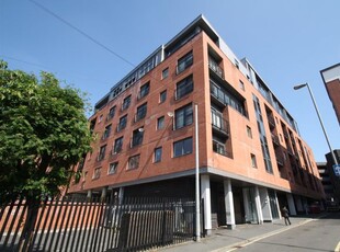 Flat to rent in Benson Street, Liverpool L1