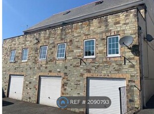 Flat to rent in Berrycombe Road, Bodmin PL31