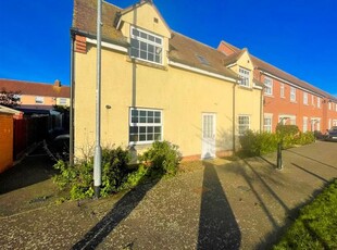 Flat to rent in Gershwin Boulevard, Witham CM8