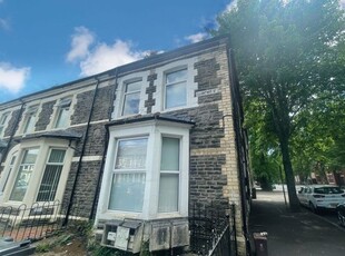 Flat to rent in Llantwit Street, Cathays, Cardiff CF24