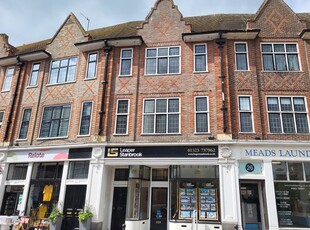 Flat to rent in Meads Street, Eastbourne BN20
