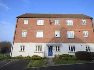 Flat to rent in Morley Drive, Ely CB6
