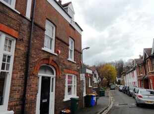 Flat to rent in Preston Village Mews, Middle Road, Brighton BN1