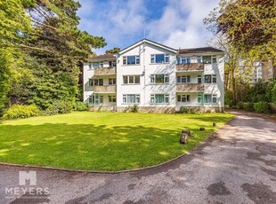 Flat to rent in Sandown Court, Christchurch Road, Bournemouth BH1