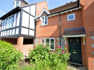 Flat to rent in Station Road, Goring, Reading, Oxfordshire RG8