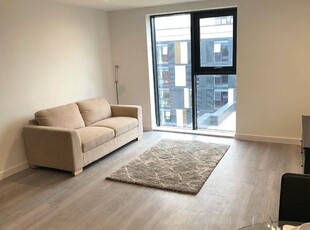 Flat to rent in Woden Street, Salford M5