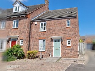 Link-detached house to rent in Costard Avenue, Heathcote, Warwick CV34