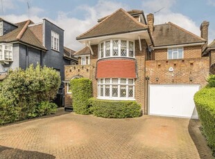 Property for sale in Bancroft Avenue, London N2