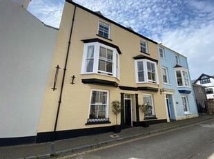 Property for sale in St. Marys Street, Tenby SA70