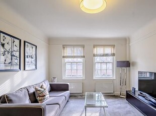 Flat to rent in Pelham Court, Fulham Road, South Kensington, London SW3