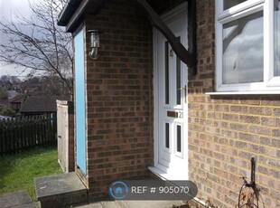 Semi-detached house to rent in Ramillies Close, Chatham ME5