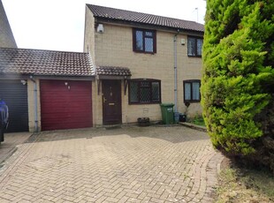 Semi-detached house to rent in Stirling Close, Yate, Bristol BS37
