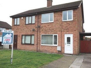 Semi-detached house to rent in Wentworth Close, Camblesforth, Selby YO8