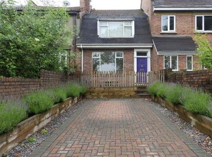 Terraced house to rent in Coronation Road, Bristol BS3