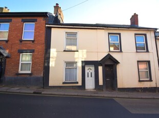 Terraced house to rent in Exeter Hill, Cullompton, Devon EX15