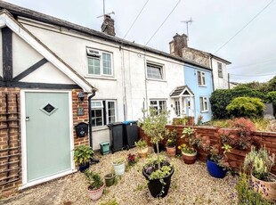 Terraced house to rent in King Street, Tring HP23