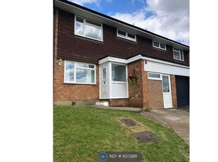 Terraced house to rent in Lyle Close, Rochester ME2