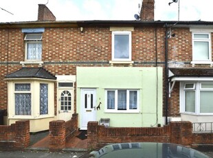 Terraced house to rent in St Pauls Street, Gorse Hill, Swindon SN2