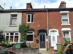 Terraced house to rent in Victoria Terrace, Stafford ST16