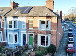 Town house for sale in Cleveland Terrace, Darlington DL3