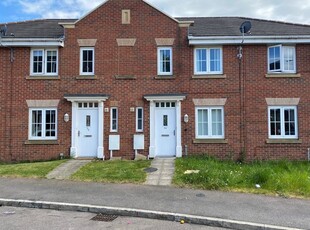 Town house to rent in Samian Close, Worksop S81