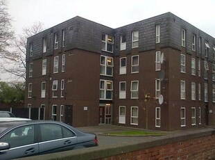 1 bedroom apartment for rent in Cranford Court, Plymouth Grove, Longsight, Manchester M13 9LW, M13