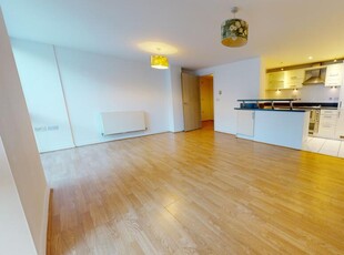 1 bedroom flat for rent in Regent Street, BN1