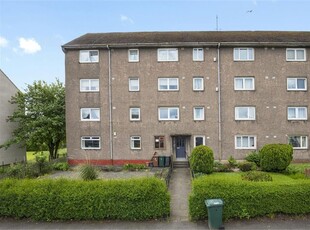 2 bed ground floor flat for sale in Drylaw
