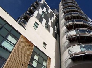 2 bedroom apartment for rent in Chapel Street, Manchester, Greater Manchester, M3