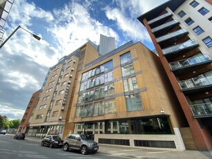 2 bedroom apartment for rent in Lumiere Building, City Road East, Manchester, M15