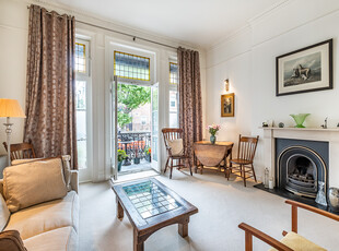 2 bedroom property for sale in Elgin Avenue, London, W9