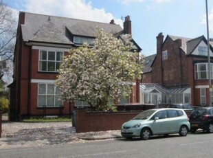 3 bedroom apartment for rent in Wilmslow Road, Manchester, Greater Manchester, M20