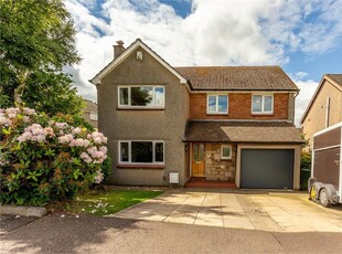 4 bed detached house for sale in Currie