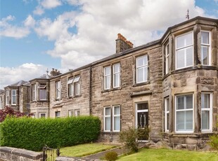 4 bed double upper flat for sale in Dunfermline