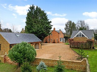 4 bedroom property for sale in Overthorpe, Banbury, Oxfordshire, OX17