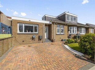 5 bed semi-detached bungalow for sale in Willowbrae