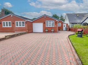 Bungalow for sale in Fords Road, Shirley, Solihull B90