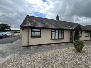 Bungalow to rent in Bror Hengill, Peniel, Carmarthen SA32