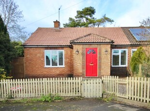 Bungalow to rent in Sandycroft Road, Little Chalfont, Amersham HP6