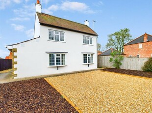 Cottage for sale in Church Lane, Saxilby, Lincoln LN1