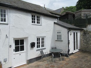 Cottage to rent in Fore Street, Seaton EX12