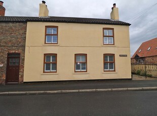 Cottage to rent in High Street, Eastoft DN17