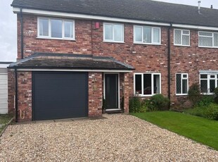 Cottage to rent in Tudor Court, Fulford, Stoke-On-Trent ST11