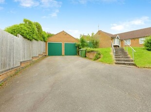 Detached bungalow for sale in Vetch Close, Narborough, Leicester LE19