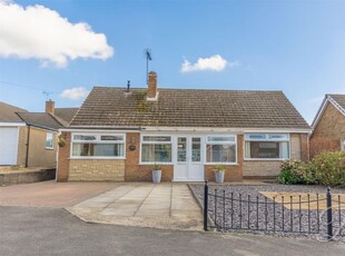 Detached bungalow to rent in Thoresby Avenue, Edwinstowe, Mansfield NG21