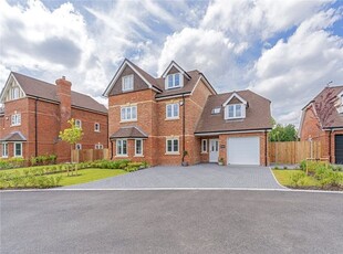 Detached house for sale in Balcombe Retreat, Basingstoke Road, Swallowfield, Berkshire RG7