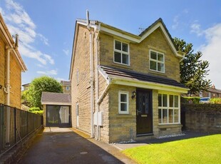 Detached house for sale in Frood Close, Chapel-En-Le-Frith, High Peak SK23