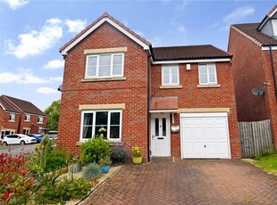 Detached house for sale in Greenlea Close, Yeadon, Leeds, West Yorkshire LS19