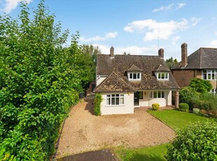 Detached house for sale in Leamington Road, Broadway, Worcestershire WR12