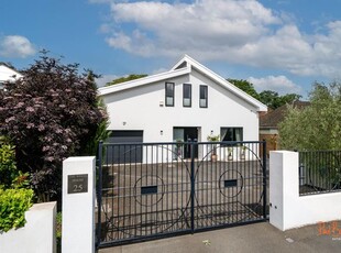 Detached house for sale in West Riding, Bricket Wood, St. Albans AL2